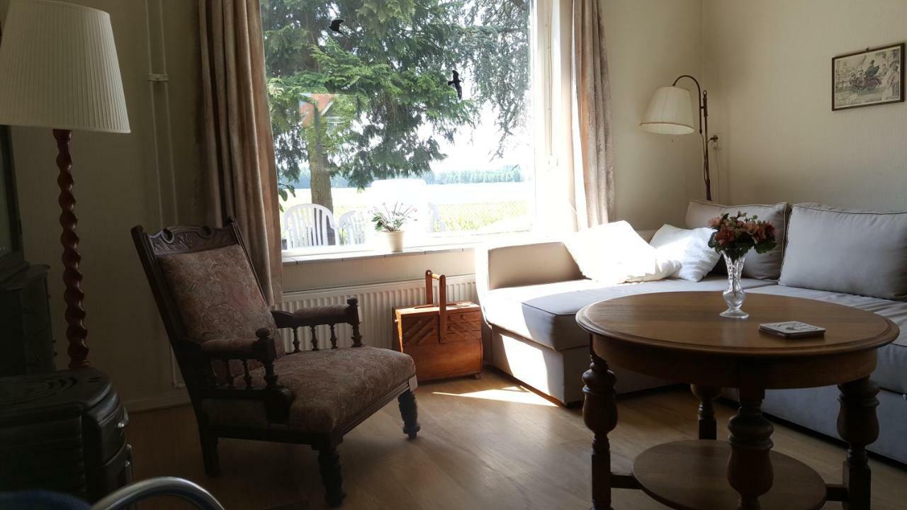 Vakantiewoning Deend ลาเรน ภายนอก รูปภาพ