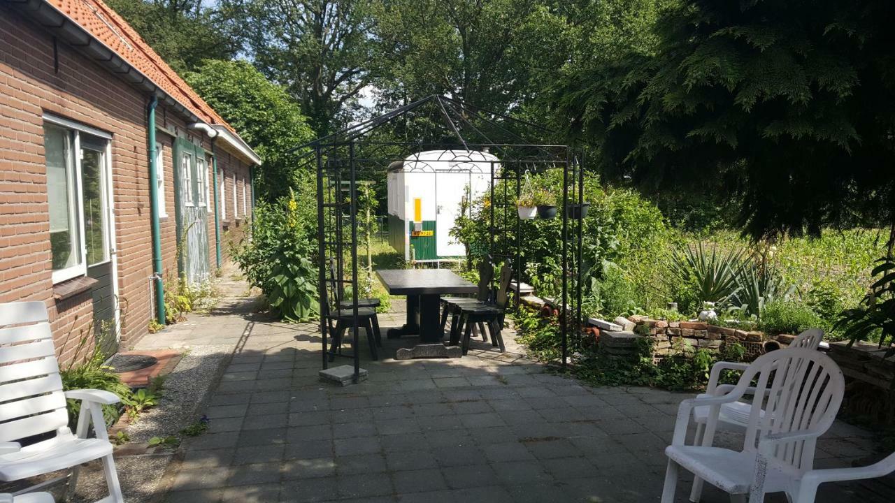 Vakantiewoning Deend ลาเรน ภายนอก รูปภาพ